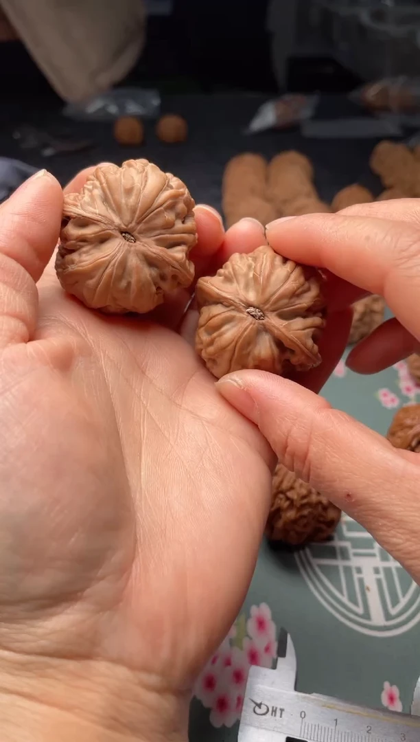 把件文玩核桃w149  凤凰台 42尺