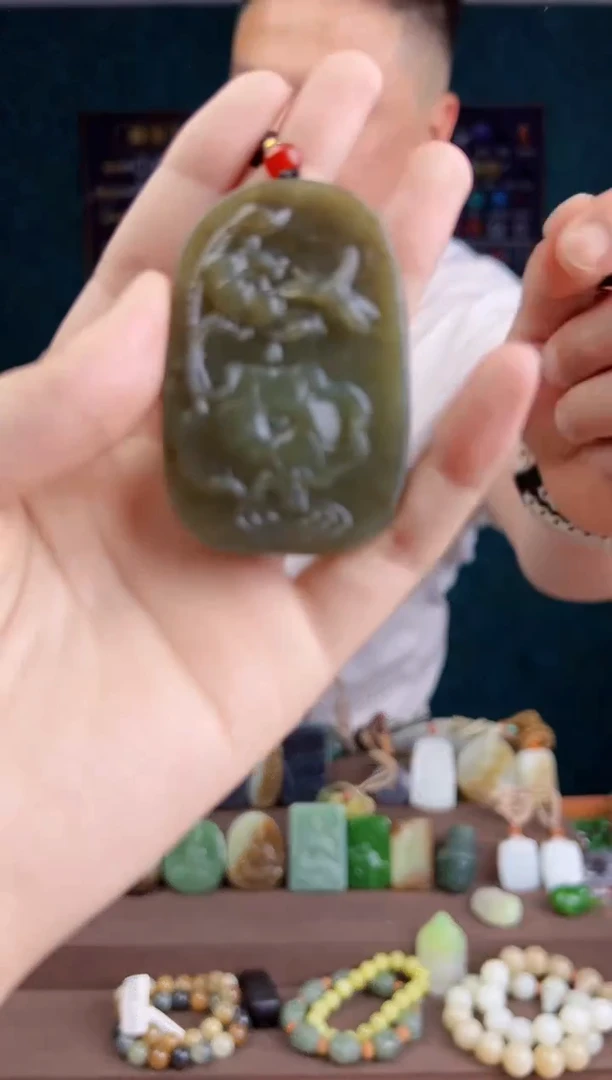 和田玉未镶嵌颈饰多样性发货 拍一单发一个