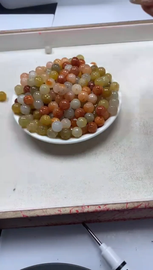 【闪购商品】玛瑙/玉髓颈饰未镶嵌w2248三彩金丝玉莲花10mm*20颗