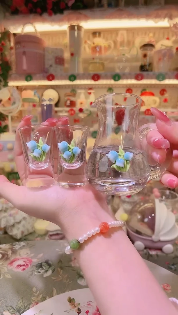 开播福利，仅剩一件！铃兰花酒具套装