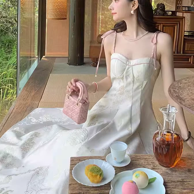 Meika-【初晴烟雨】夏季新款收腰不挑人吊带连衣裙-B3176K