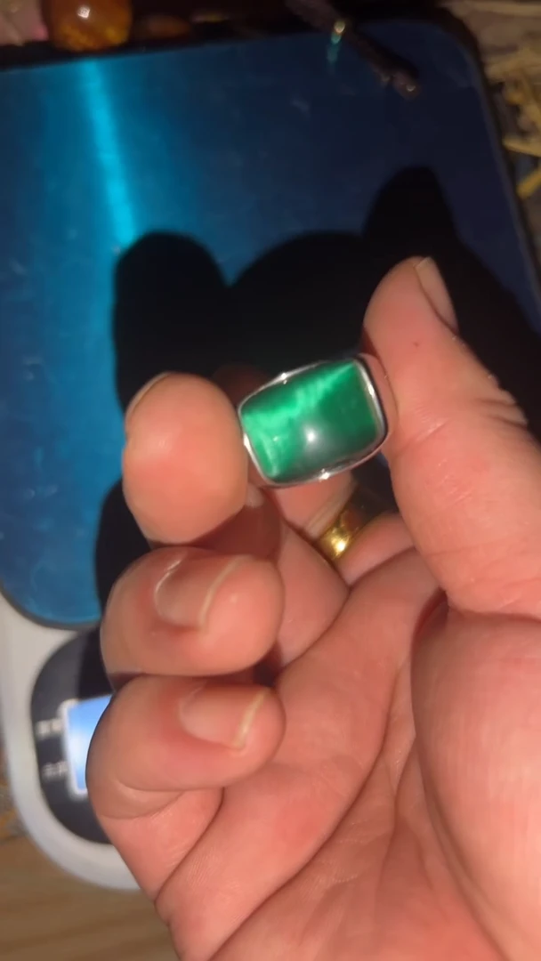 翡翠戒指18K金镶嵌闪购高端商品链接