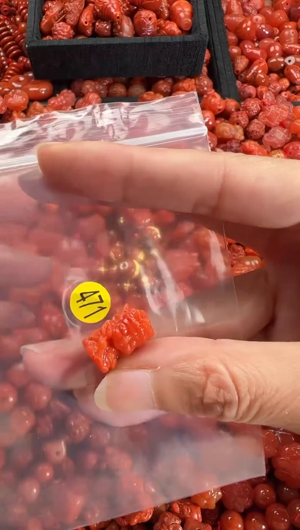 【闪购商品】南红玛瑙颈饰未镶嵌1