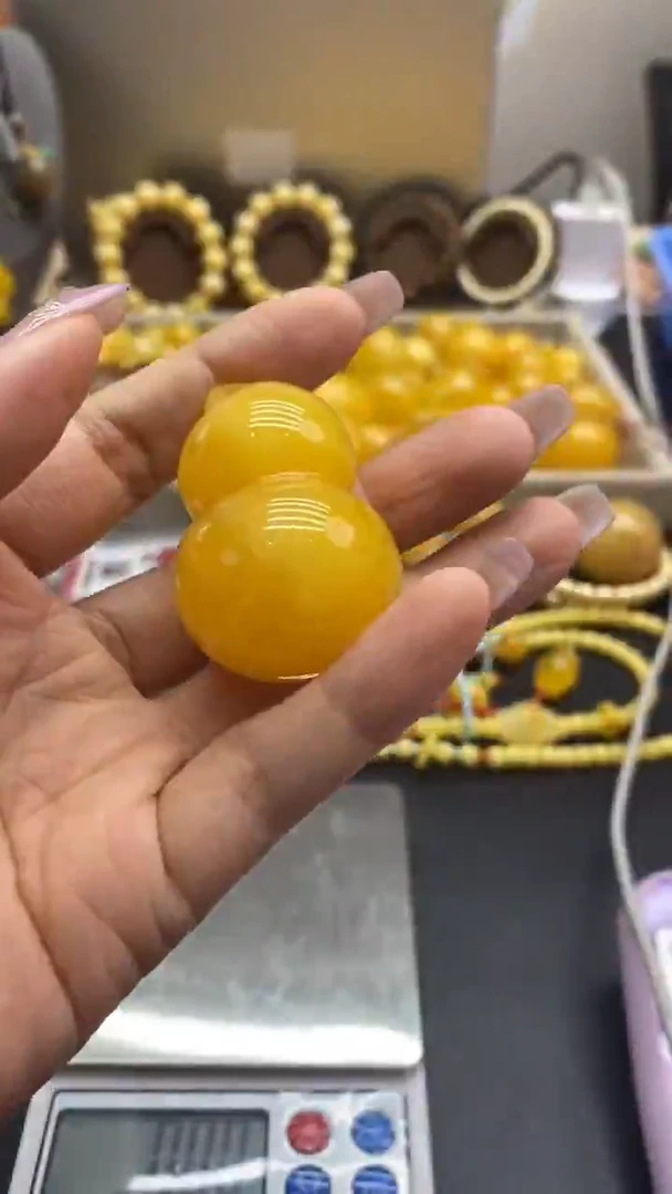 琥珀未镶嵌珠宝奇石1471