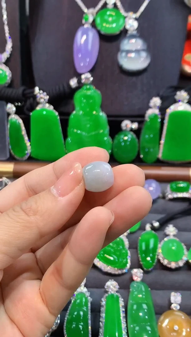 吊坠(不含链)未镶嵌翡翠路路通