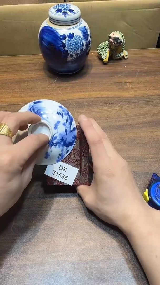 瓷片流*枫哈哈哈哈哈哈1536