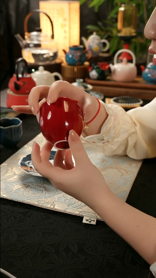 陶瓷茶具红色郁金香主人杯