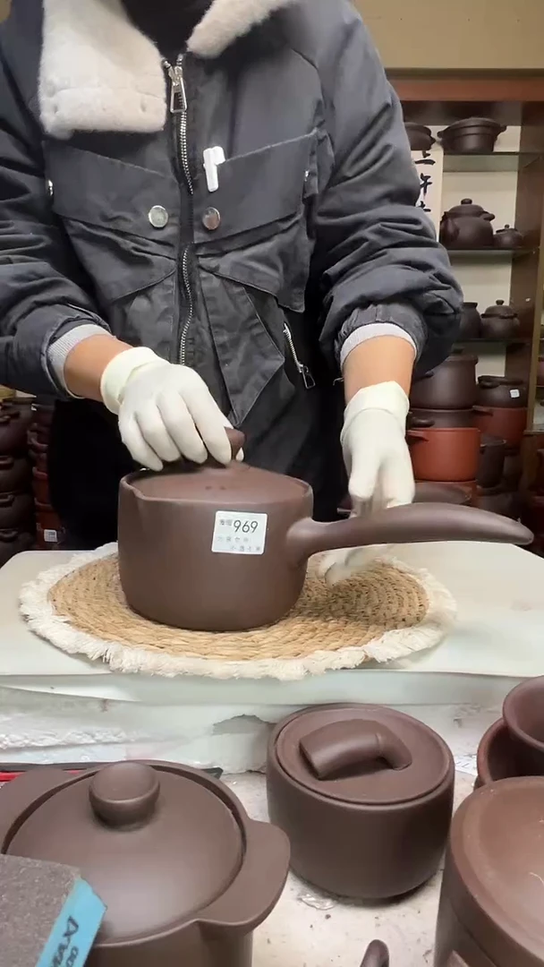 宜兴紫砂微瑕1.2升奶锅969