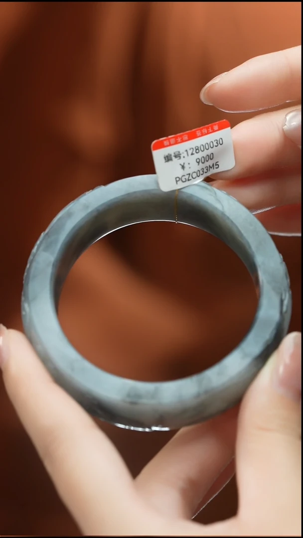 【闪购商品】和田玉颈饰未镶嵌手镯    56.5