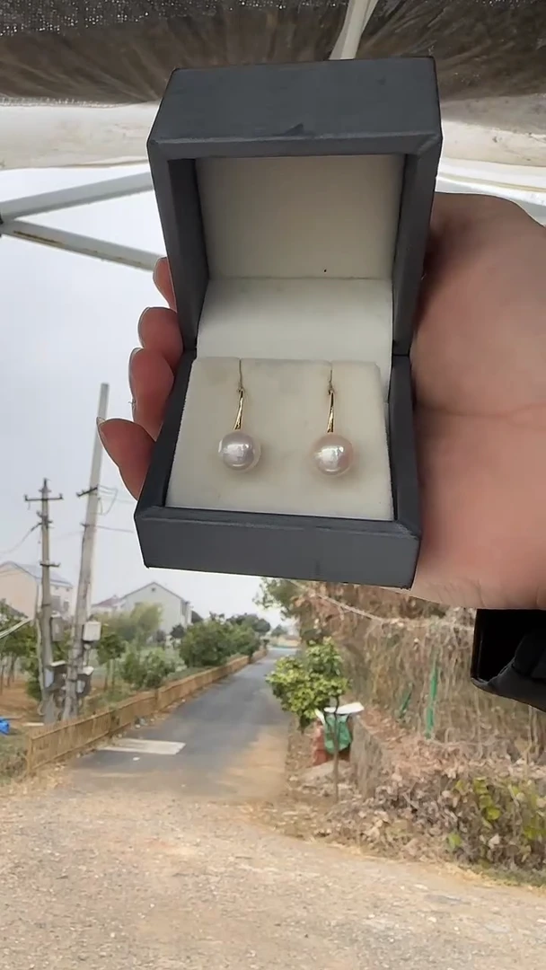 银S925镶嵌耳饰淡水珍珠高跟鞋耳钩 9-10m天然淡水珍珠