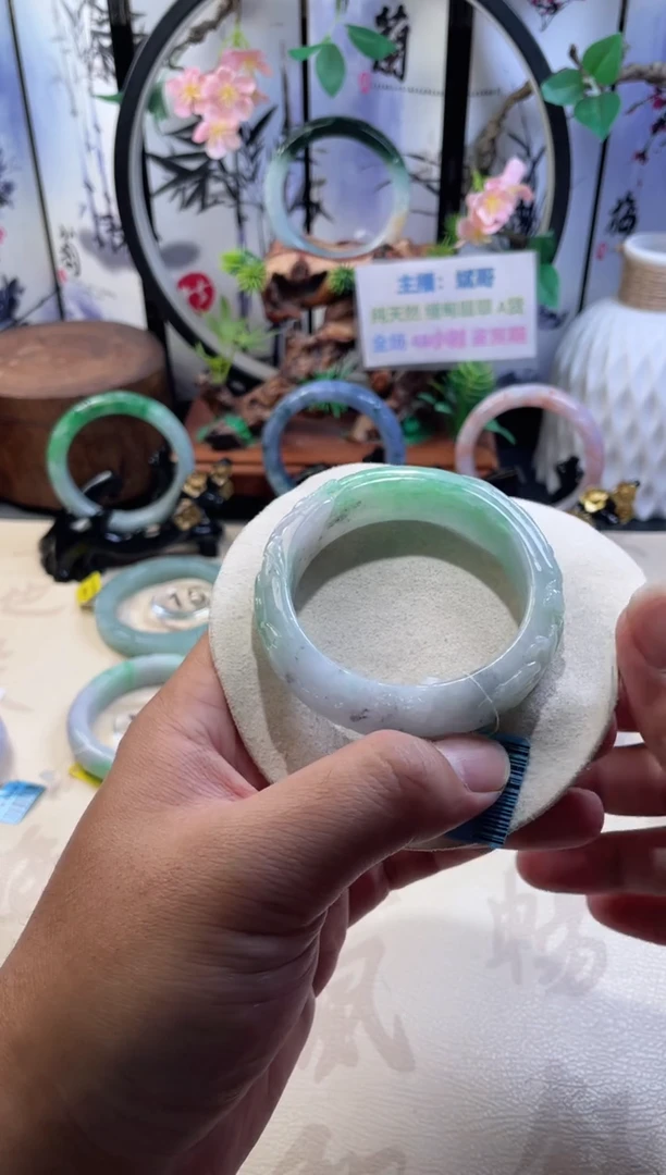 未镶嵌手镯翡翠正圈55