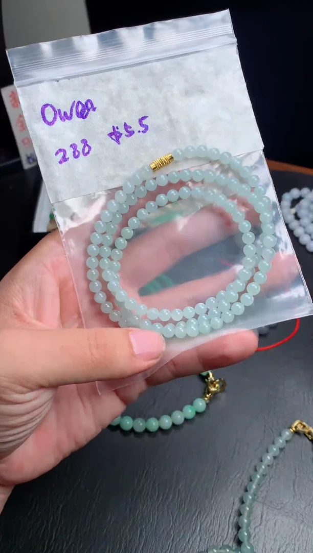 未镶嵌定制翡翠31卡5.5