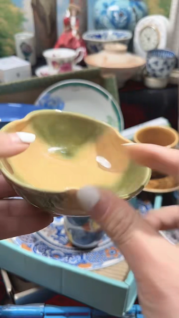 瓷片放*。----------