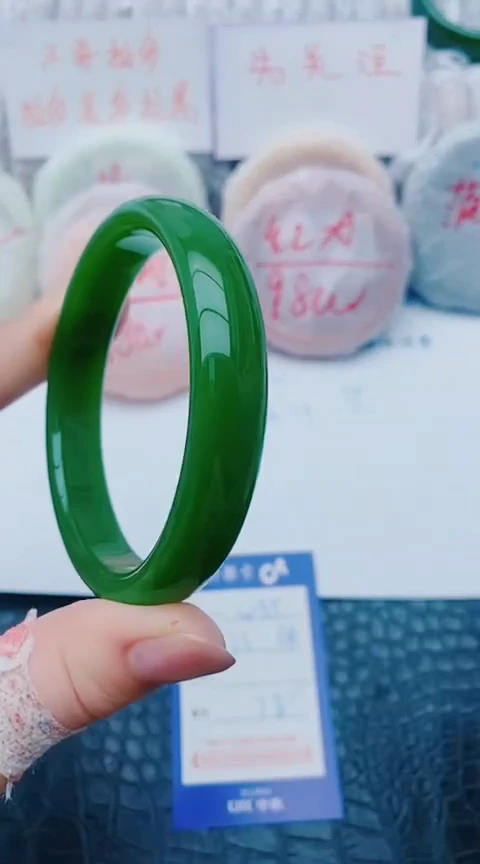 未镶嵌手镯石英质玉w35+63-64