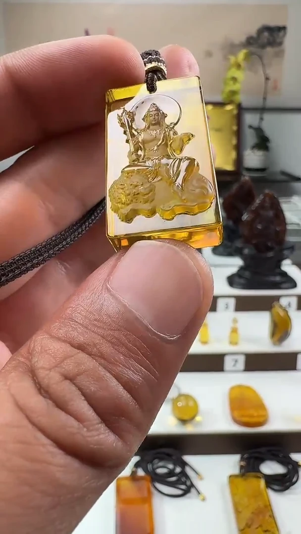未镶嵌吊坠(不含链)琥珀文殊菩萨方牌吊坠