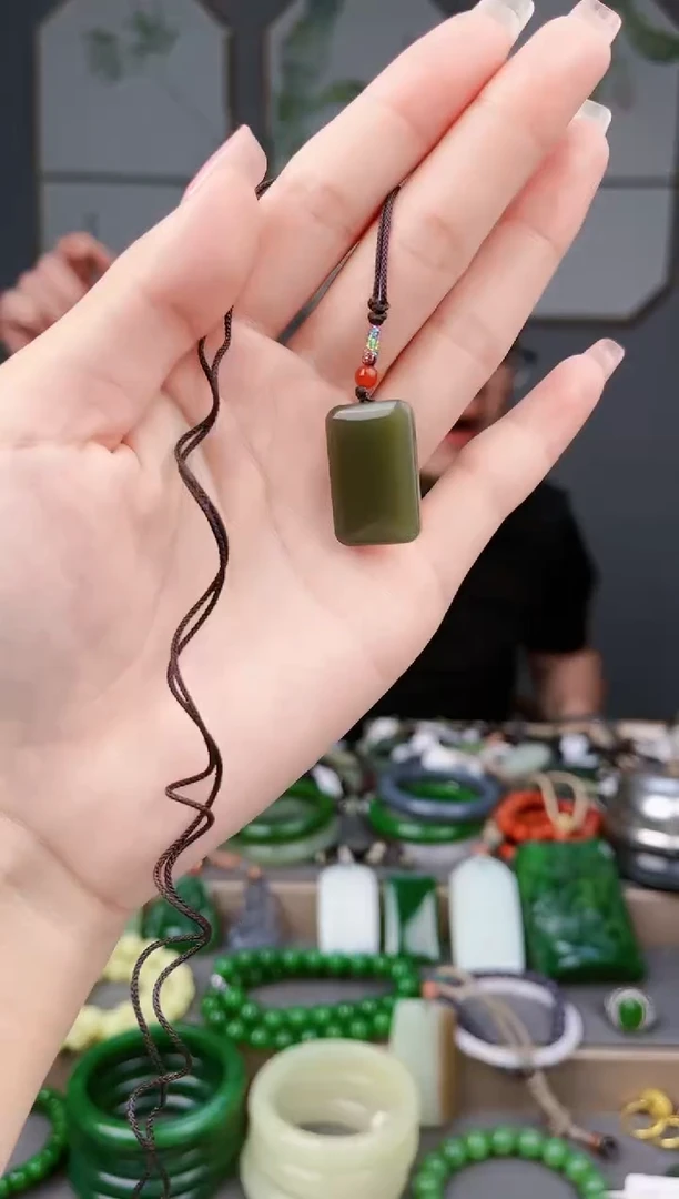 玉多样性发货拍一单发一个