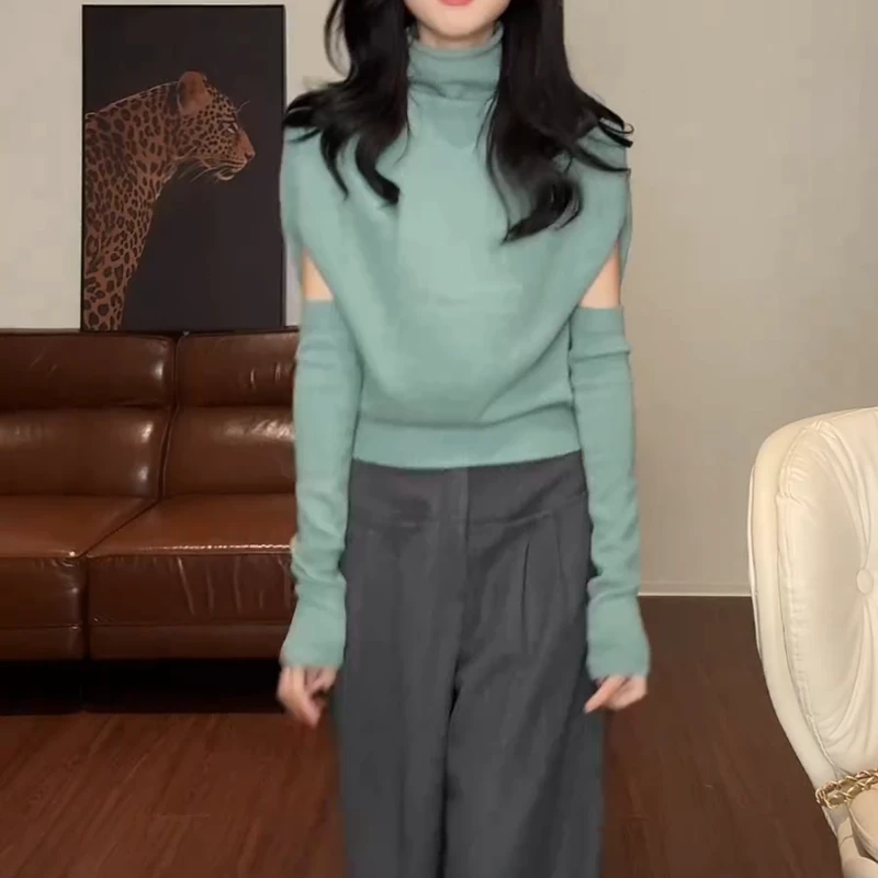 2025秋冬新款韩系百搭显瘦蝙蝠袖收腰圆领针织衫LK2507893