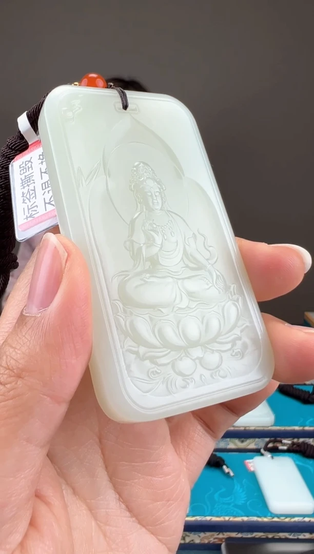 【闪购商品】和田玉颈饰未镶嵌1