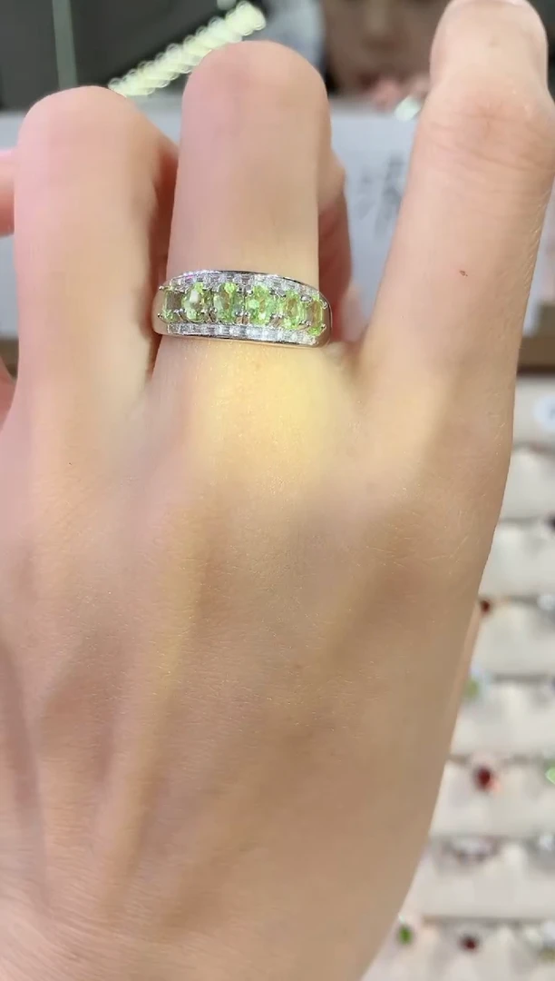 【闪购商品】橄榄石戒指银S925镶嵌47-3