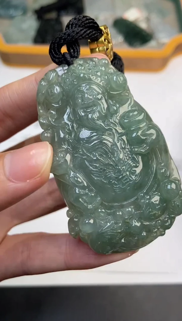 未镶嵌挂件翡翠370978     多人