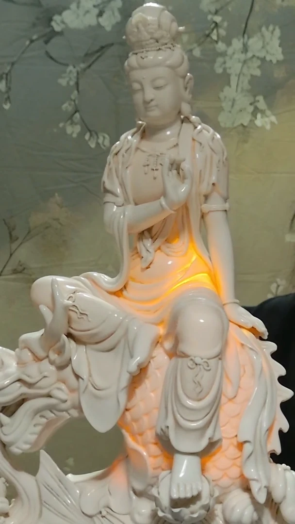 佛像德化瓷观音造像，高57公分