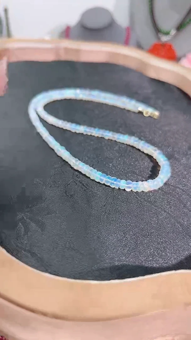 银S925镶嵌欧泊颈饰切面399