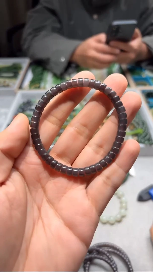 颈饰未镶嵌和田玉红紫单圈手串卡6精工药片