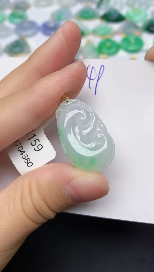 颈饰18K金镶嵌翡翠天然缅甸A货翡翠百元以上9元证书费自理