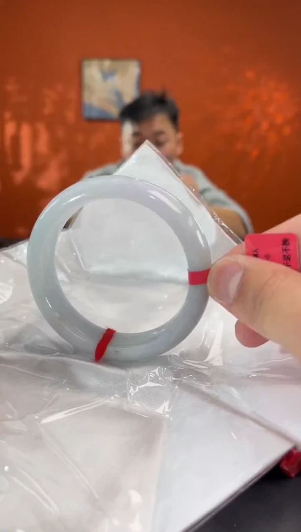 未镶嵌手镯翡翠9        圈口59