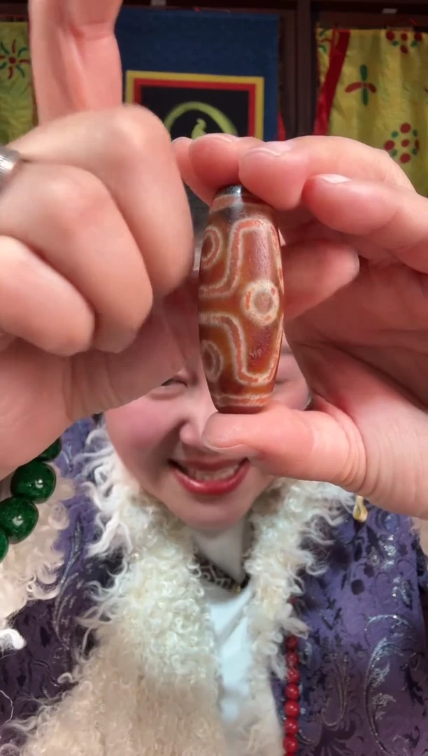 无非金属藏地红肉6眼古珠