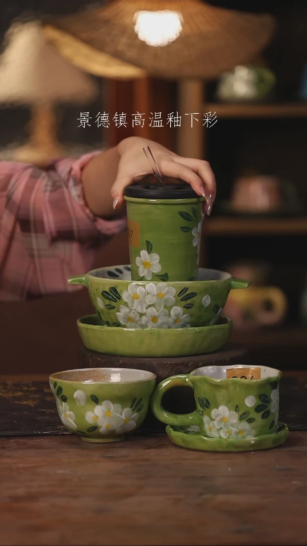 陶瓷景德镇高温釉下手绘陶瓷