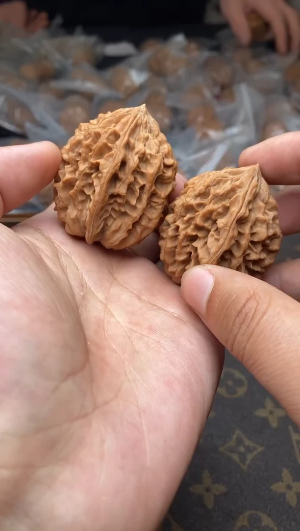 【闪购商品】文玩核桃把件A86号34尺招财鼠