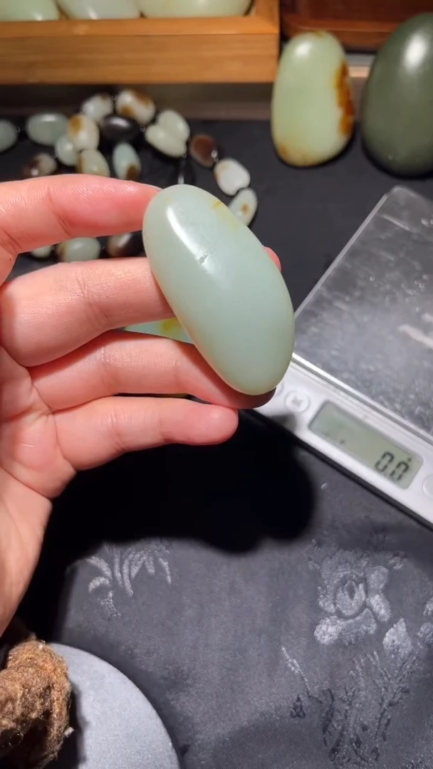 未镶嵌和田玉珠宝奇石35和田玉