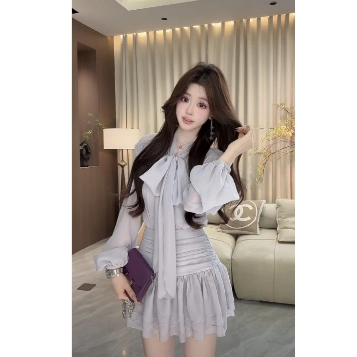 春季新款2025小众设计时尚气质百搭显瘦高级感两件套上衣裙子女