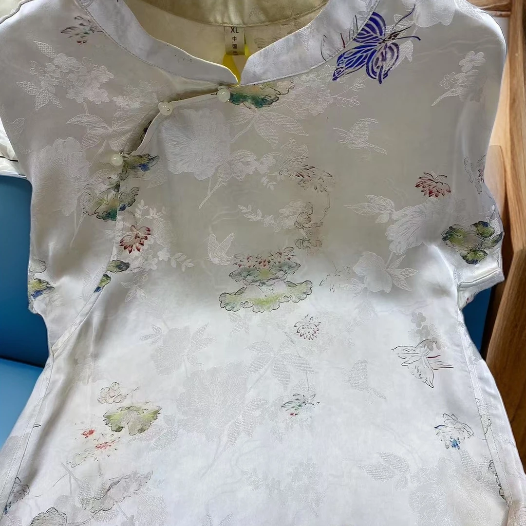 【白蚕】常规染色新中式短袖碎花吸汗T恤白色时尚复古清凉感