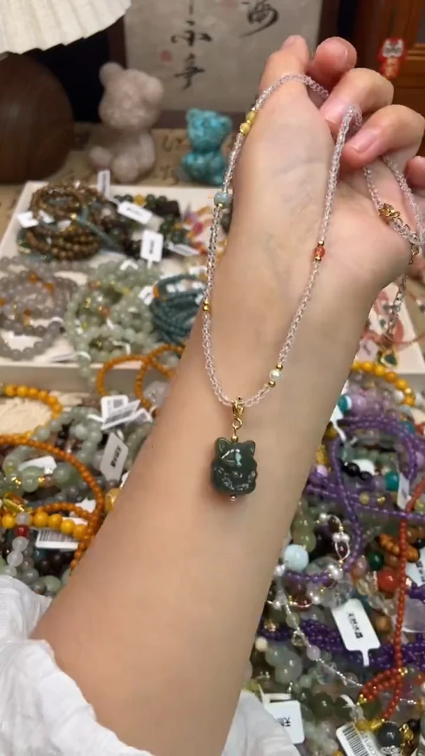 未镶嵌和田玉吊坠370