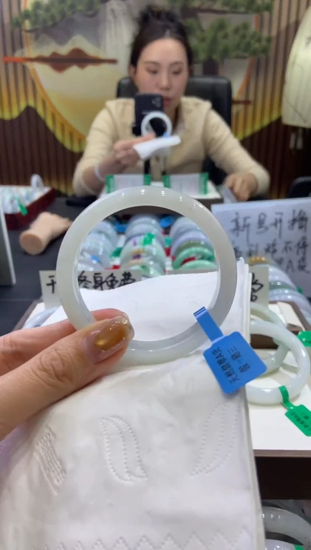 未镶嵌手镯翡翠0006727