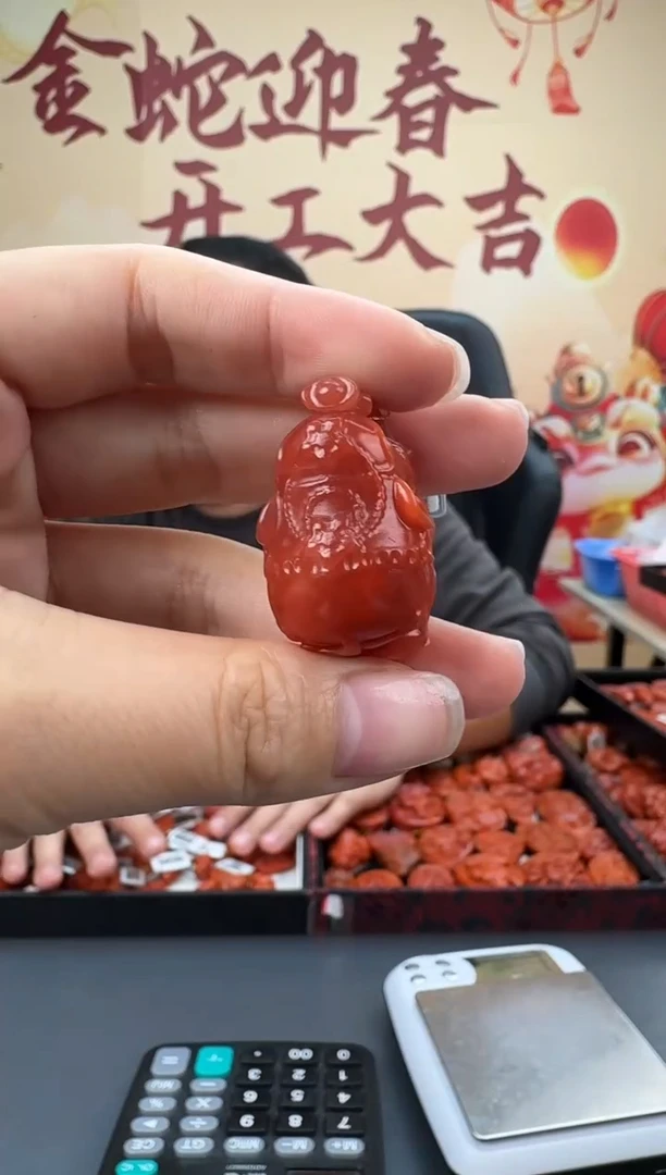 【闪购商品】南红玛瑙雕刻未镶嵌017ZB0212产品一个