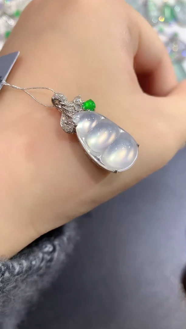 颈饰18K金镶嵌翡翠89-吊坠