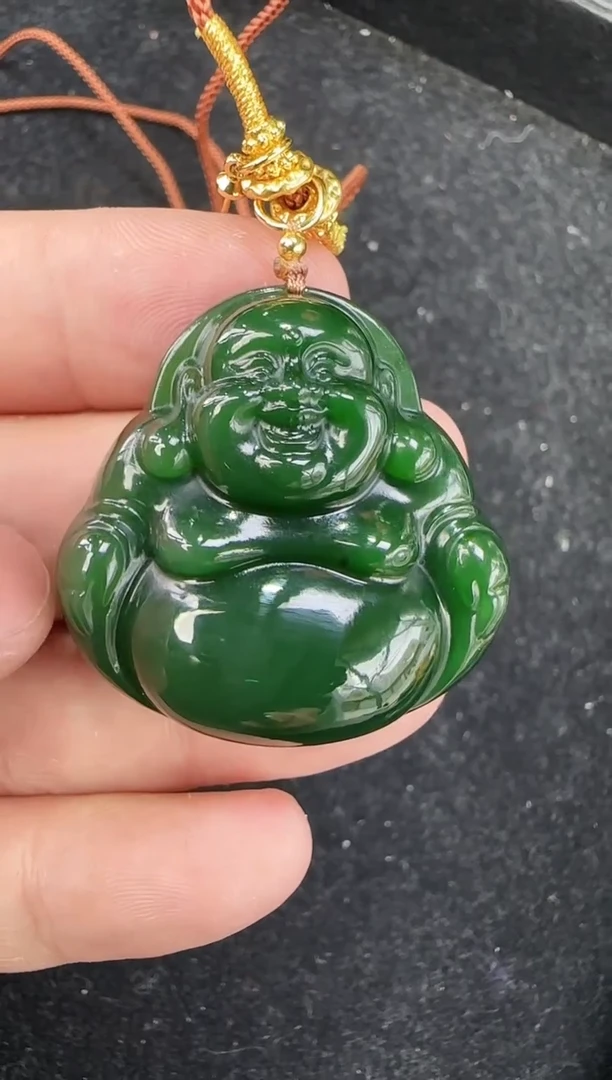 颈饰未镶嵌和田玉佛公