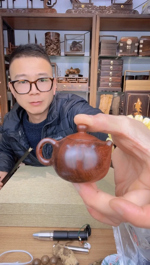 【闪购商品】乌木类书架705小叶紫檀把把壶