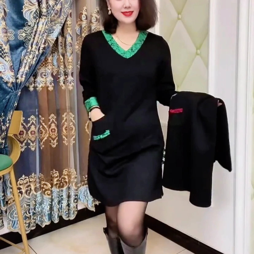 新年新款妈妈装显瘦长袖洋气时尚百搭打底气质女士中长款连衣裙