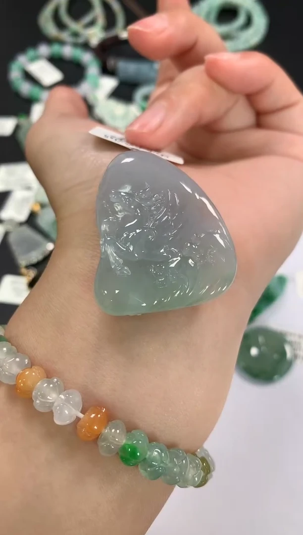 颈饰未镶嵌翡翠73