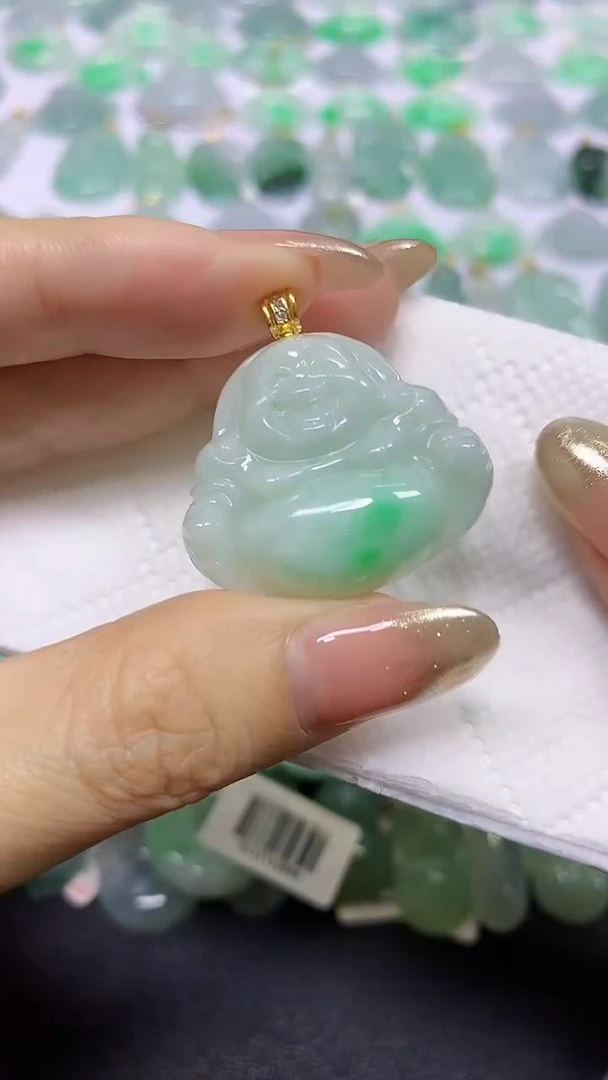 颈饰未镶嵌翡翠A货