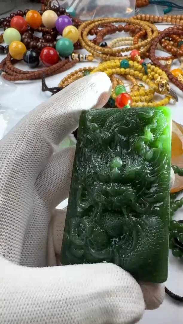 未镶嵌和田玉珠宝奇石和田玉牌子