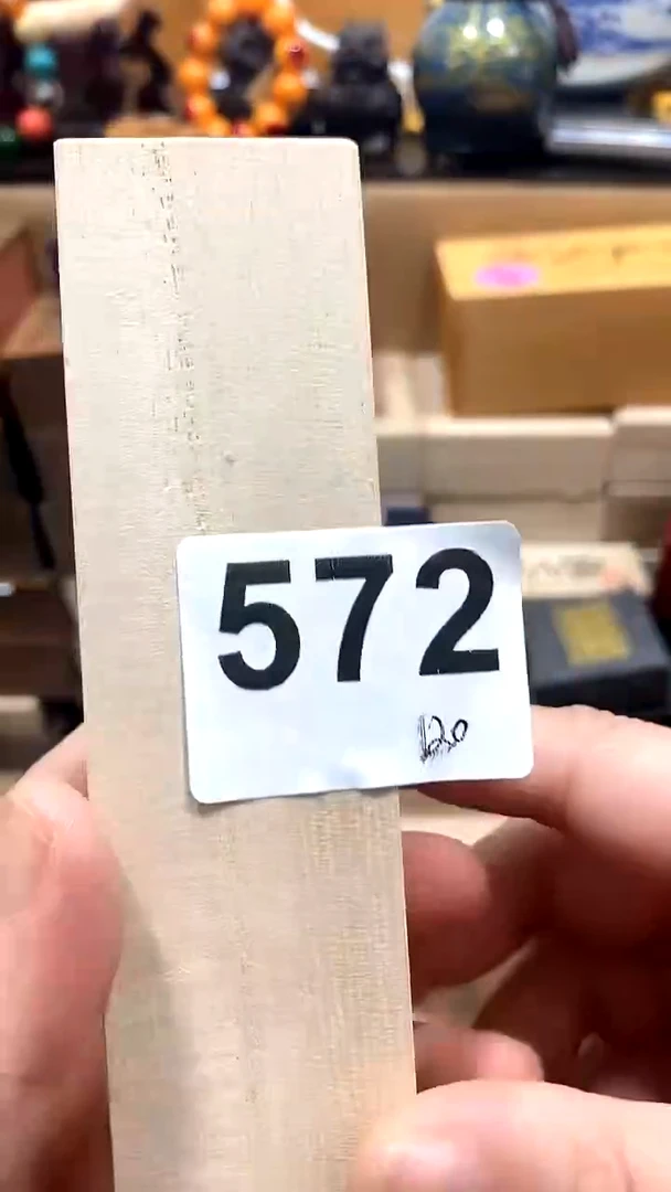 石英石铁合金灿**光精美手手链链一个
