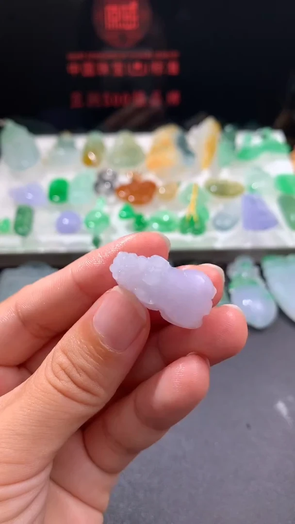 未镶嵌定制翡翠