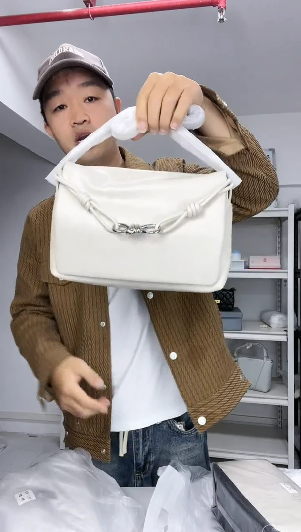 牛皮【尤尤轻奢女包】时尚百搭轻奢款式女包955