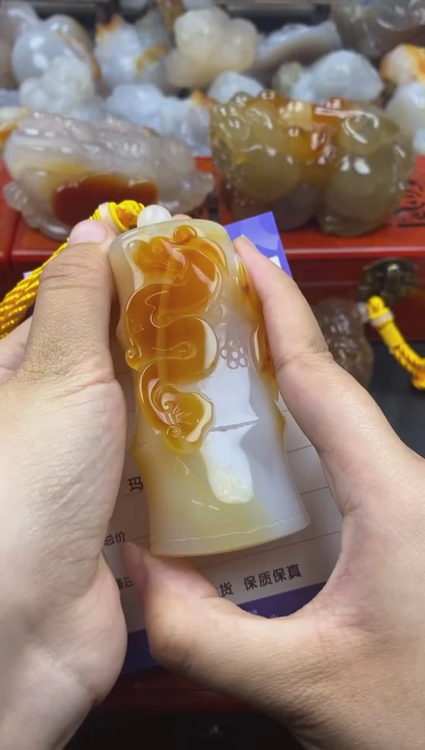 玛瑙/玉髓手把未镶嵌大*山00