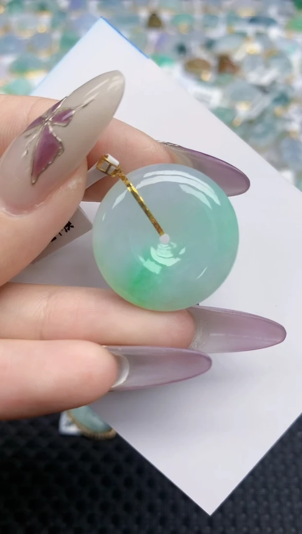 翡翠挂件18K金镶嵌370    天然翡翠A货